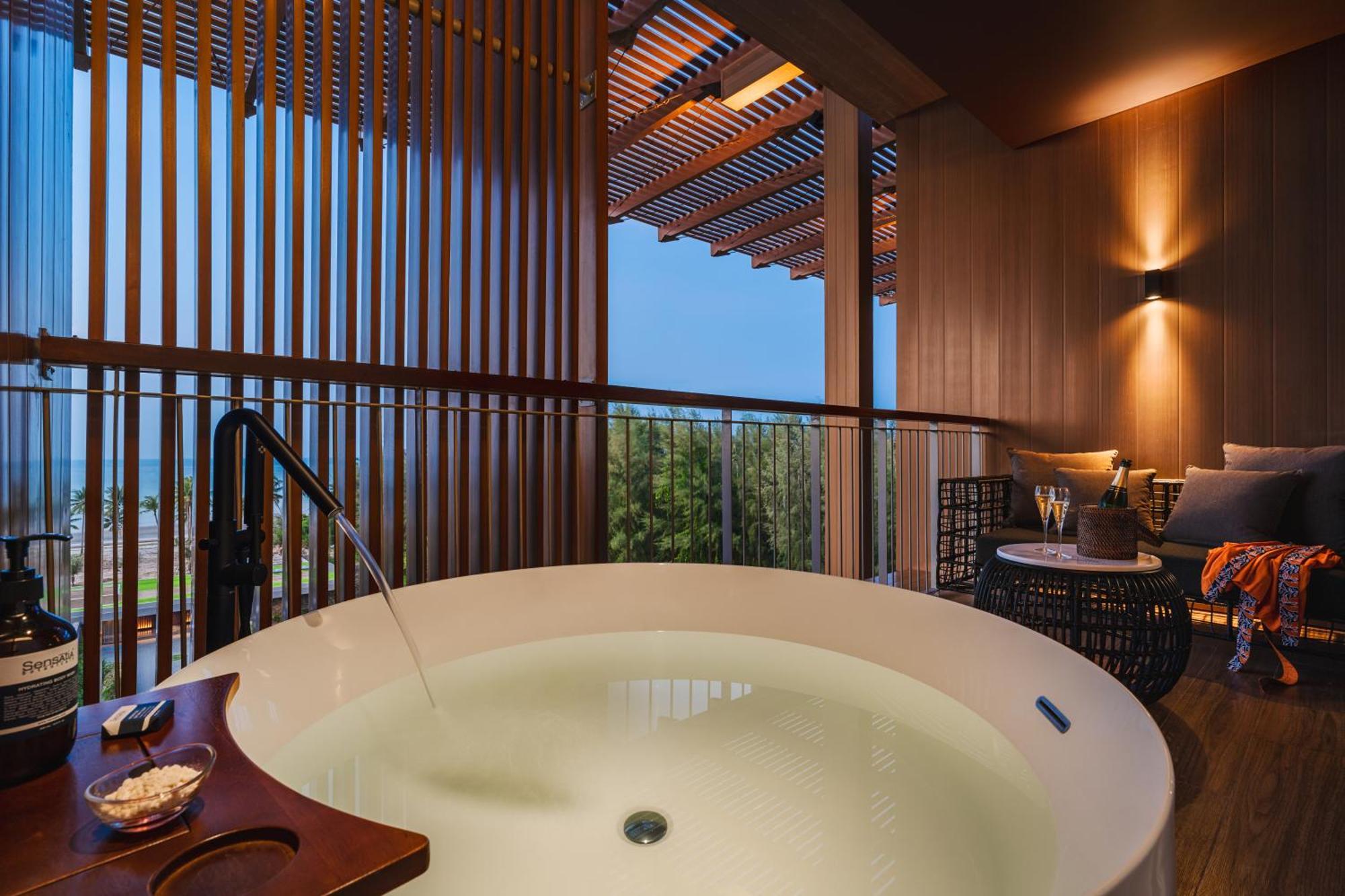 Hotel Indigo Bintan Lagoi Beach By Ihg Kültér fotó